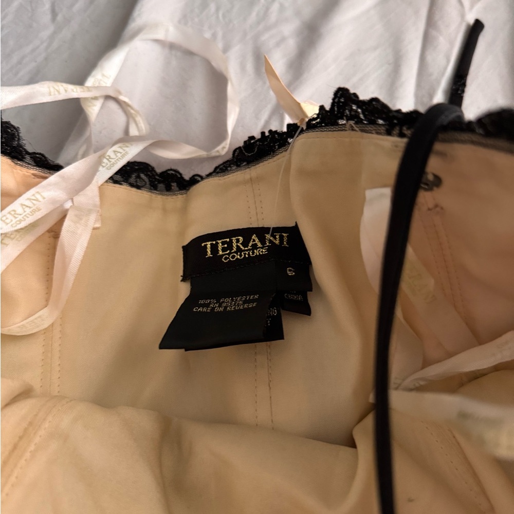 TERANI COUTURE DRESS - Picture 6 of 6